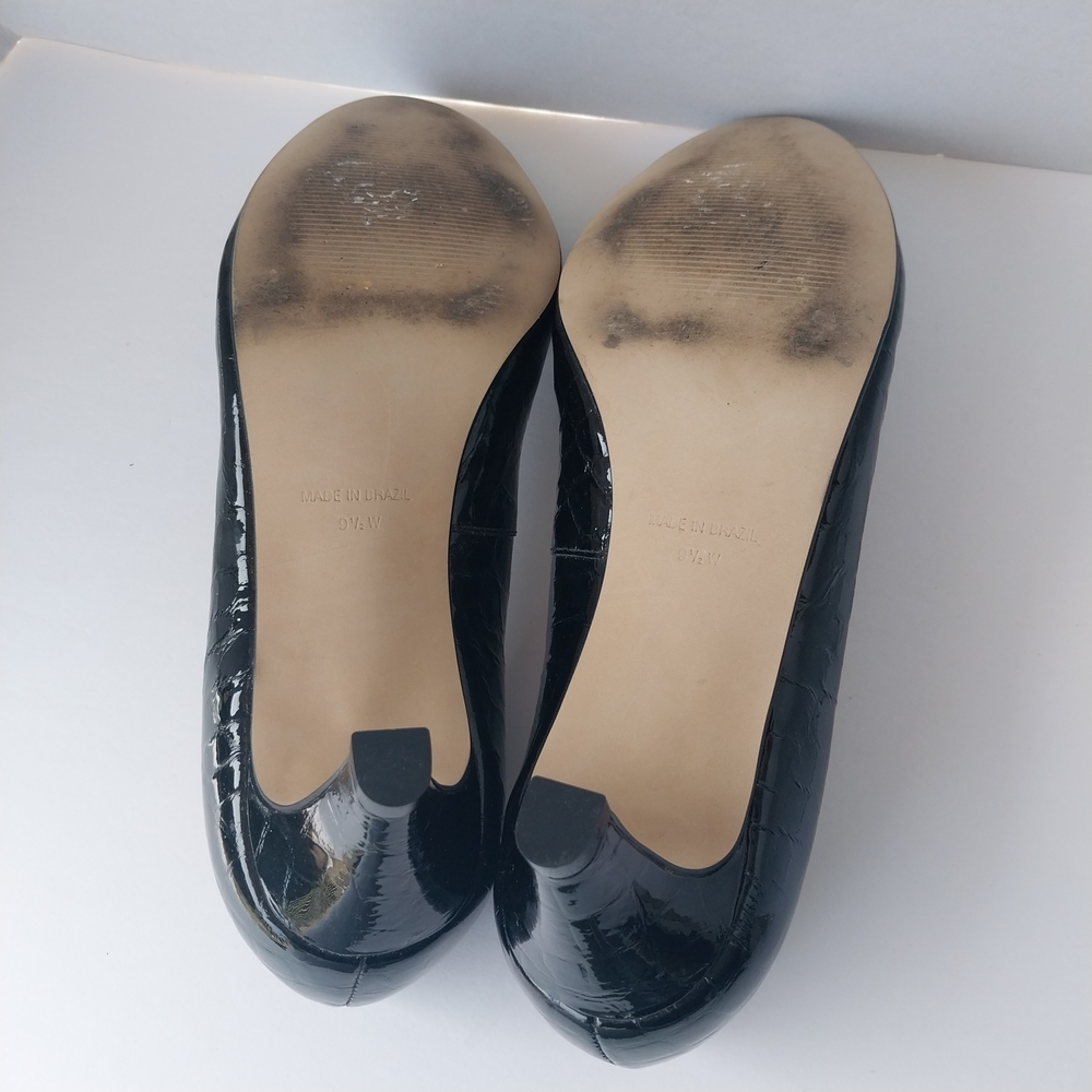 Walking Cradles‎ Black Croc-Embossed Heels - Picture 12 of 16